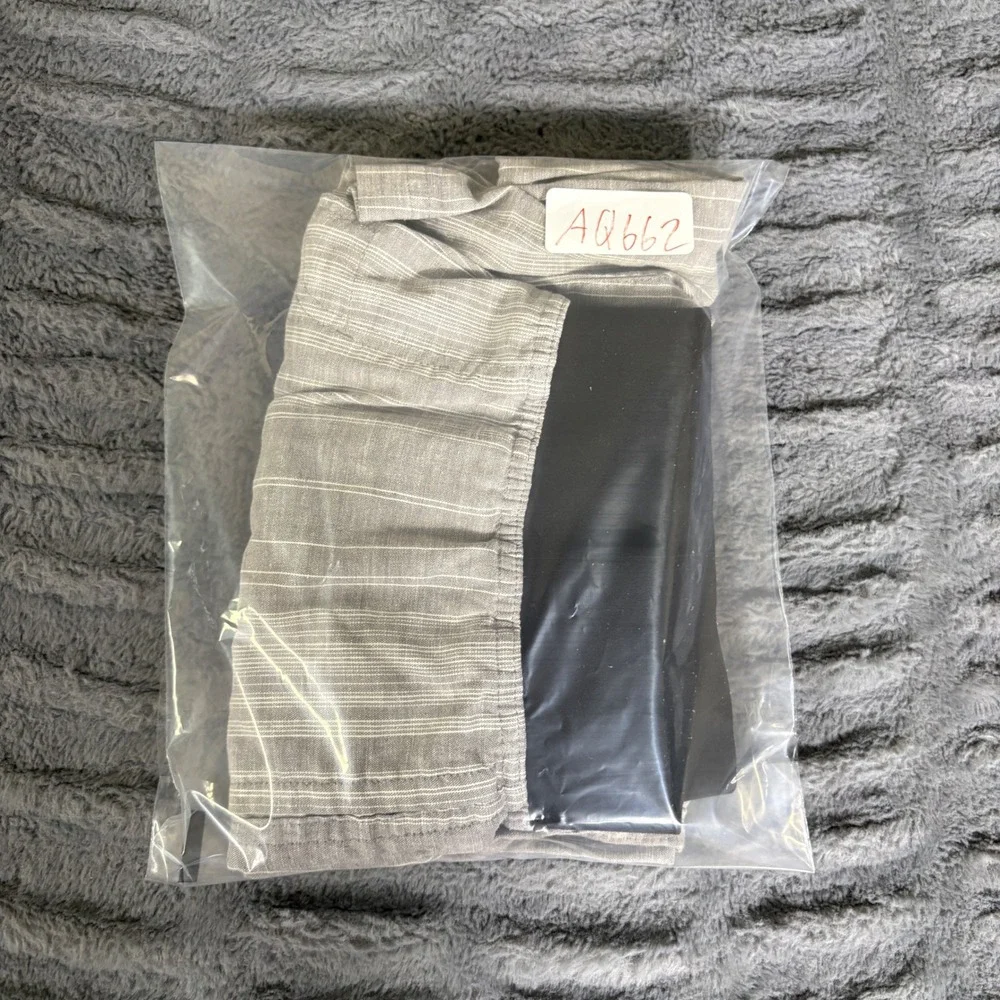 prAna Sutra Hemp Blend Striped Yoga Climbing Shorts Gray XS AQ662